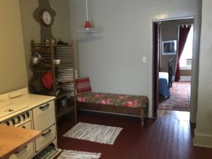 The Extended Stay Kitchent at Artists' Abbey is a complete facility for overnight guests and long term accomidations at the Artists' Abbey at Appalachian Abbey in the heart of the Artist Colony, better known as Art COZ in the downtown of Zanesville, OH.